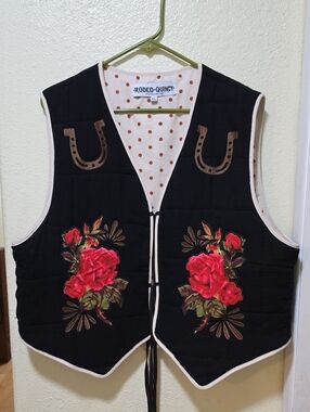 Rodeo Quincy Black Quilted Vest with Rose Embroidery